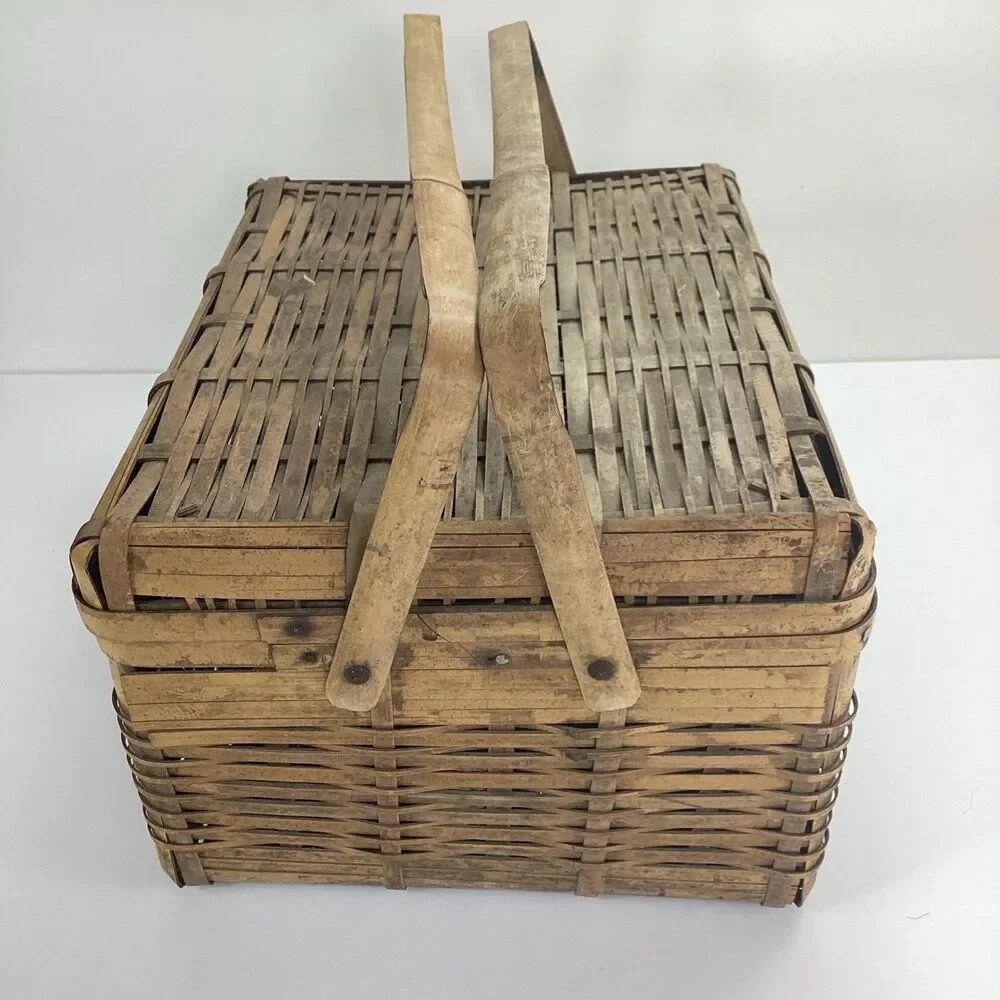 Unbranded vintage wicker